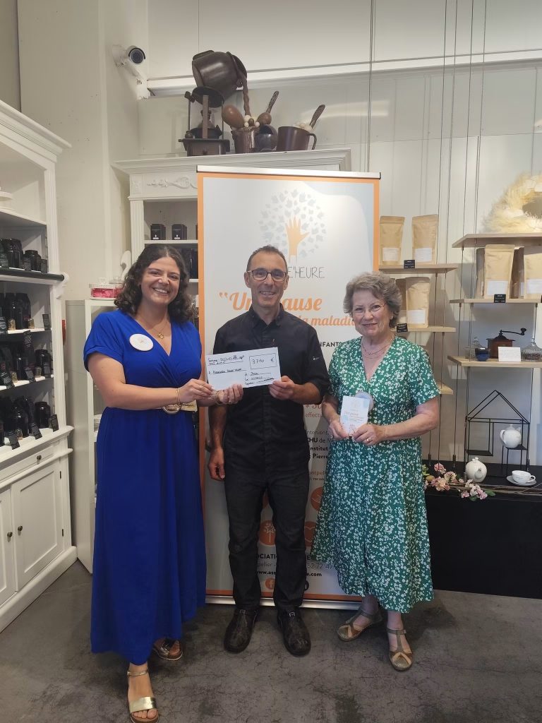 Remise de chèque par la Chocolaterie Gonzales à Castelnau-le-Lez